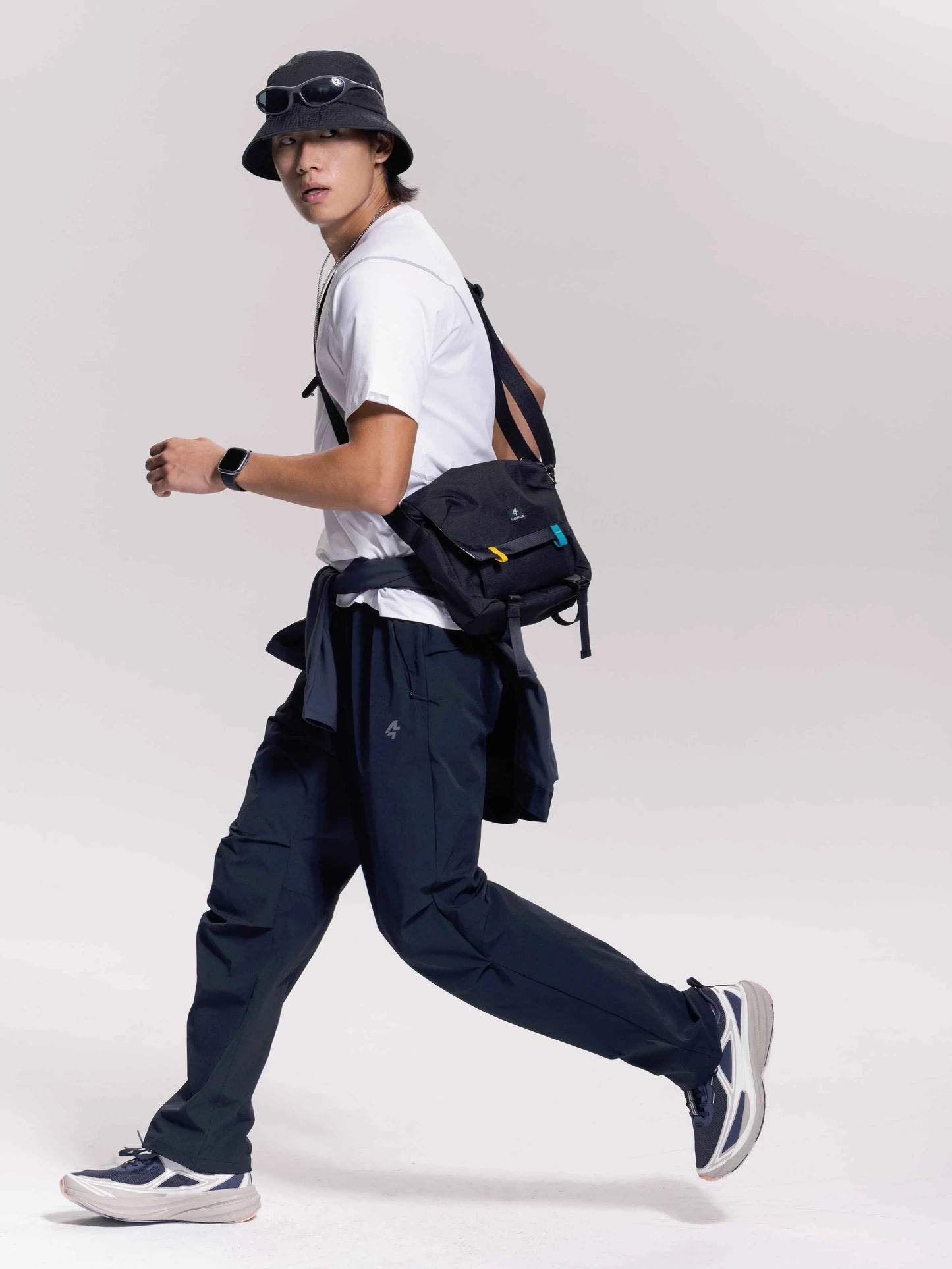 Unisex Cargo Sweatpants No Pad 26/27