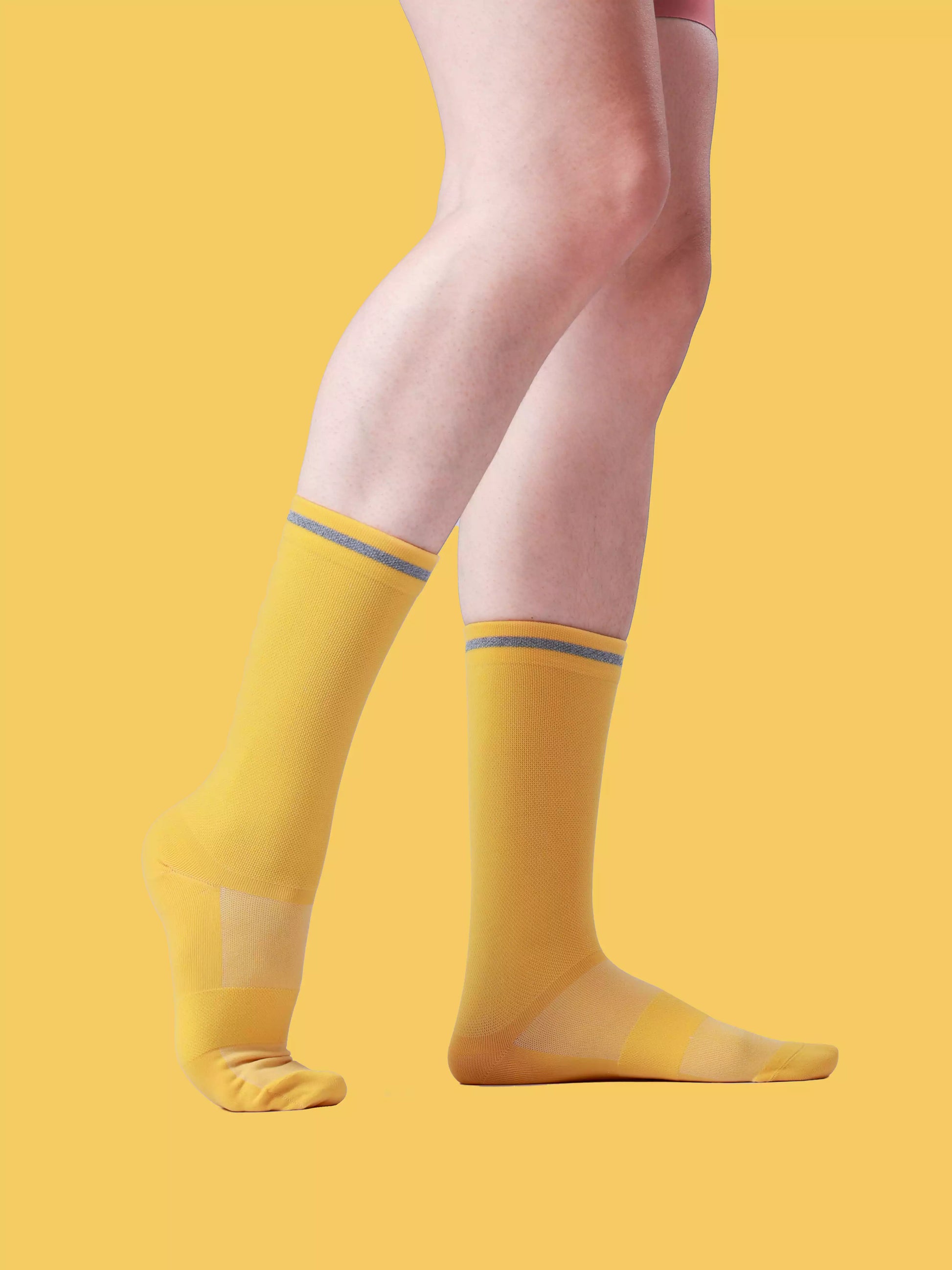 Reflective Sports Socks 7305 26/27